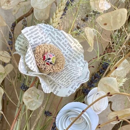 Branche fleurie simple coeur tissu