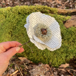 Branche fleurie simple perle bois
